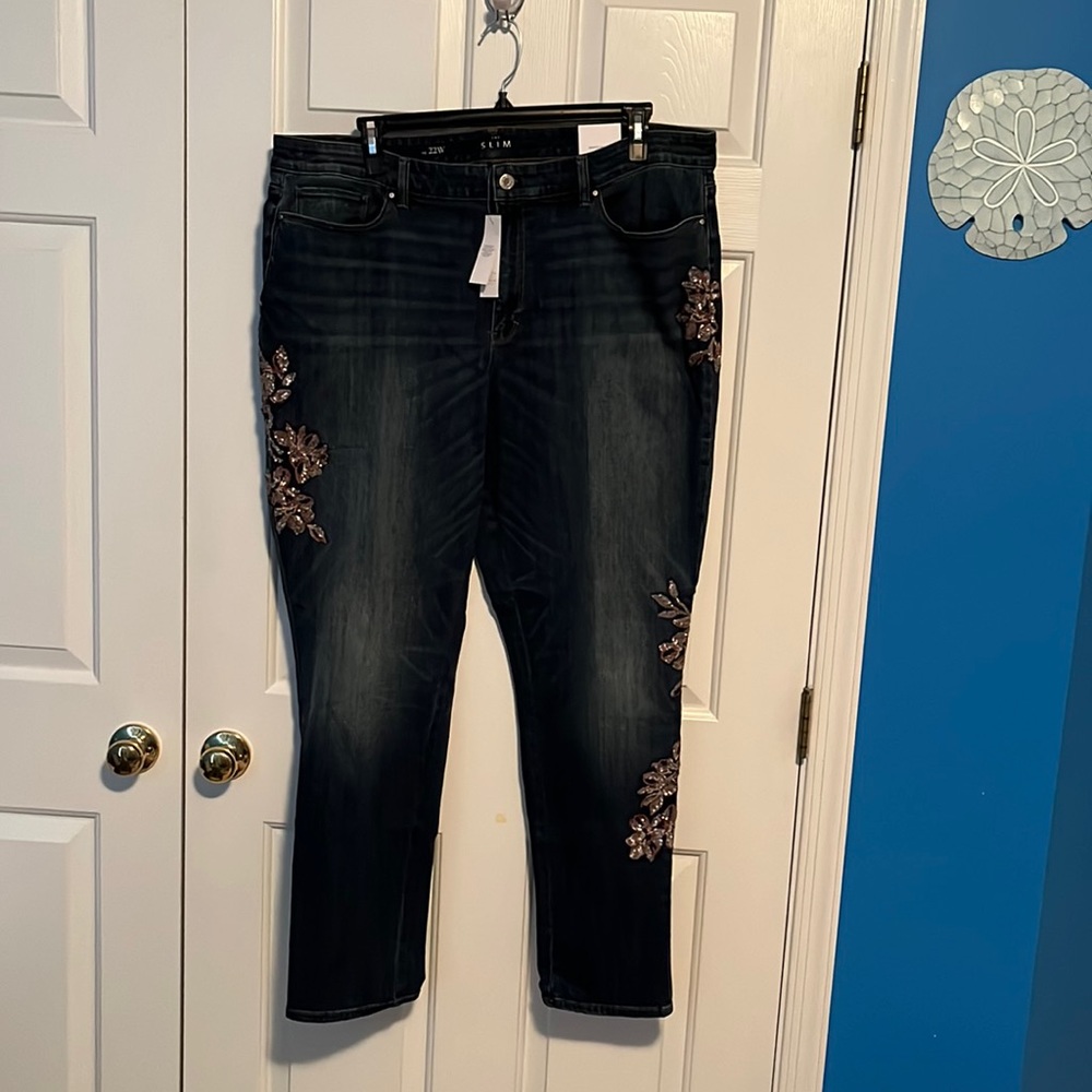 White House Black Market embroidered jean
